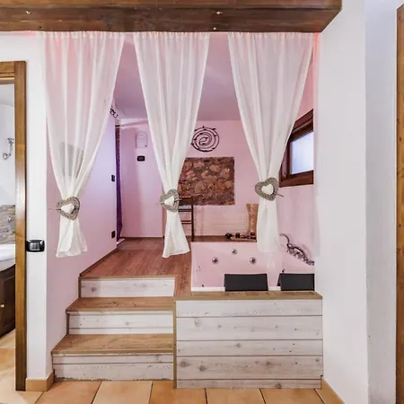 Hydromassage - La Corte Di Castello 49 Кастель-ди-Сангро