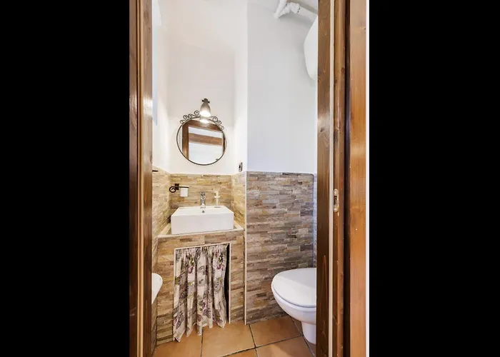 Hydromassage - La Corte Di Castello 49 Кастель-ди-Сангро